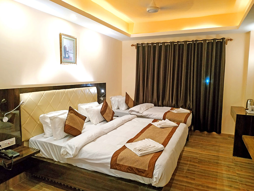 Deluxe Triple Room
